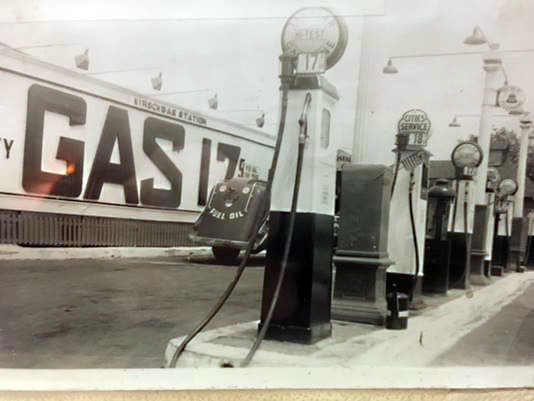 I. Kirsch & Sons Gas Station