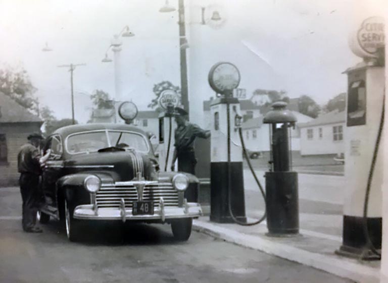 I. Kirsch & Sons Gas Station
